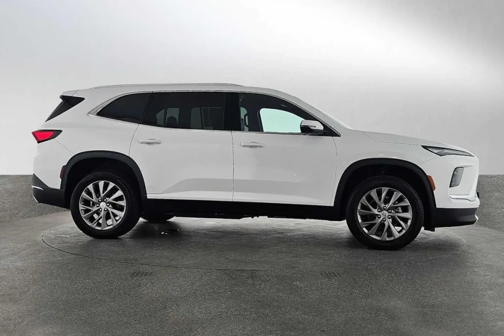 2026 Buick Enclave Preferred photo 1