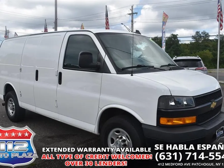 2019 Chevrolet Express photo 1