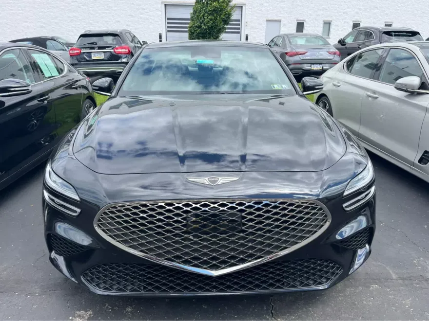 2025 Genesis G70 2.5T photo 1