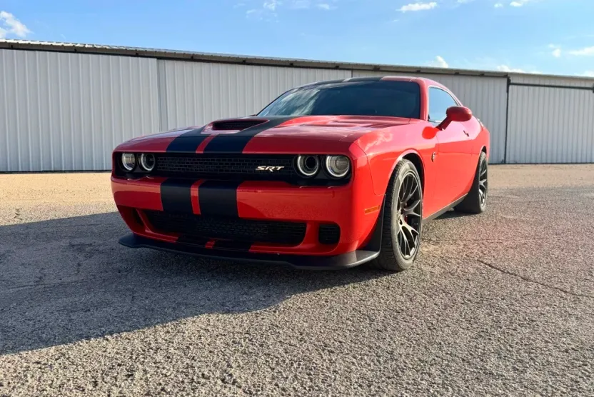 2016 Dodge Challenger SRT8 Hellcat photo 1