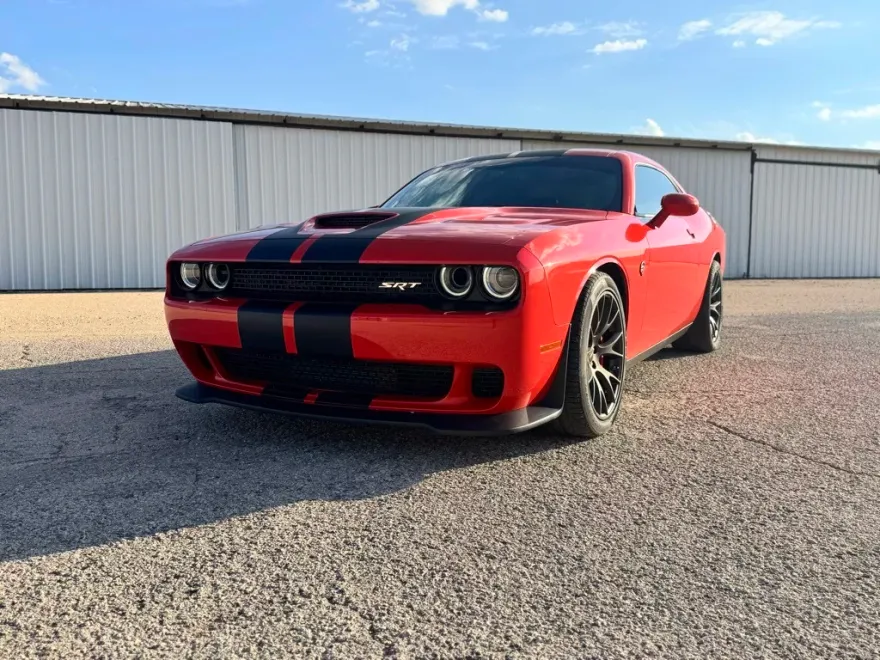 2016 Dodge Challenger SRT8 Hellcat photo 1