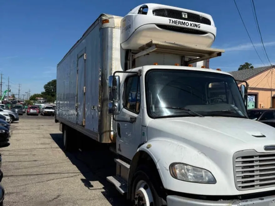 2012 Freightliner M2 106 Medium Duty photo 1