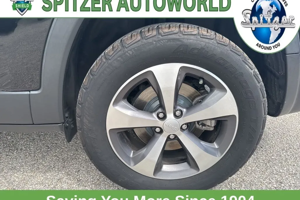 2021 Jeep Cherokee Limited photo 1