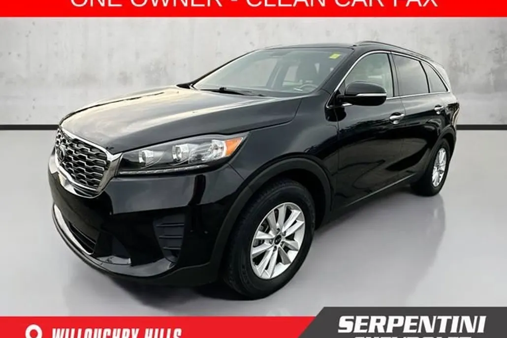 2020 Kia Sorento LX photo 1