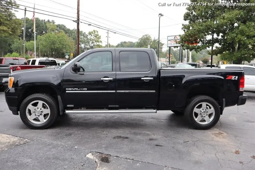 2011 Gmc Sierra Denali photo 1