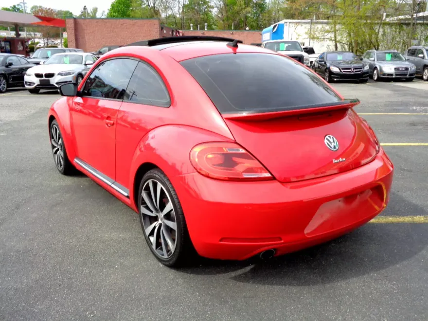 2012 Volkswagen Beetle Turbo photo 4