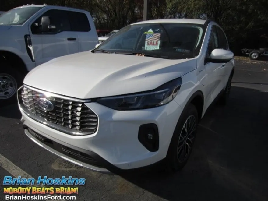 2025 Ford Escape Premium photo 1