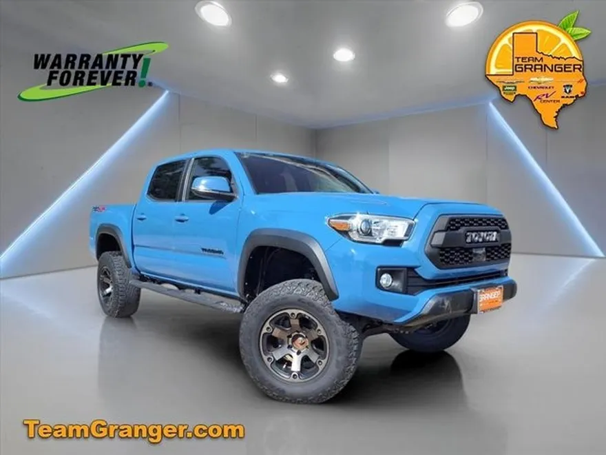 2019 Toyota Tacoma V6 4x4 TRD Off-Road Double Cab photo 1
