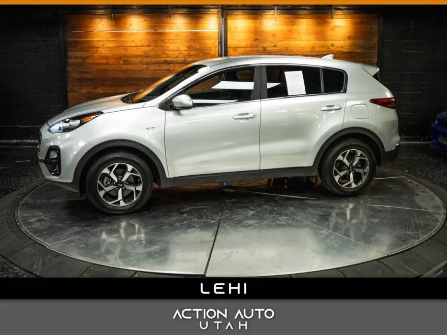 2022 Kia Sportage LX photo 1