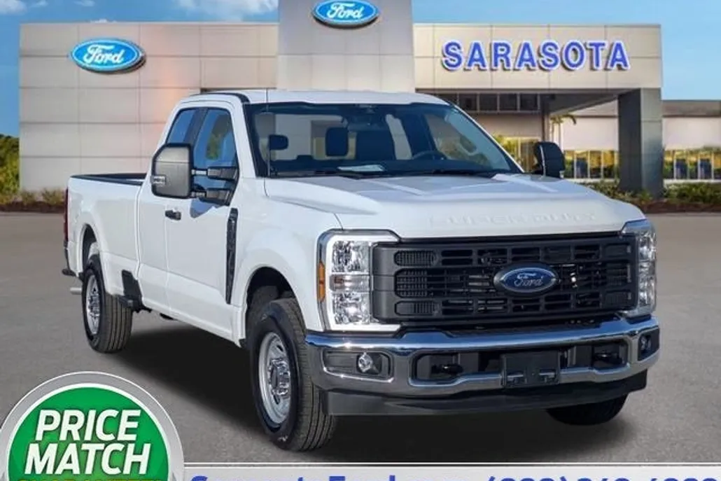 2025 Ford F-250 XL photo 1