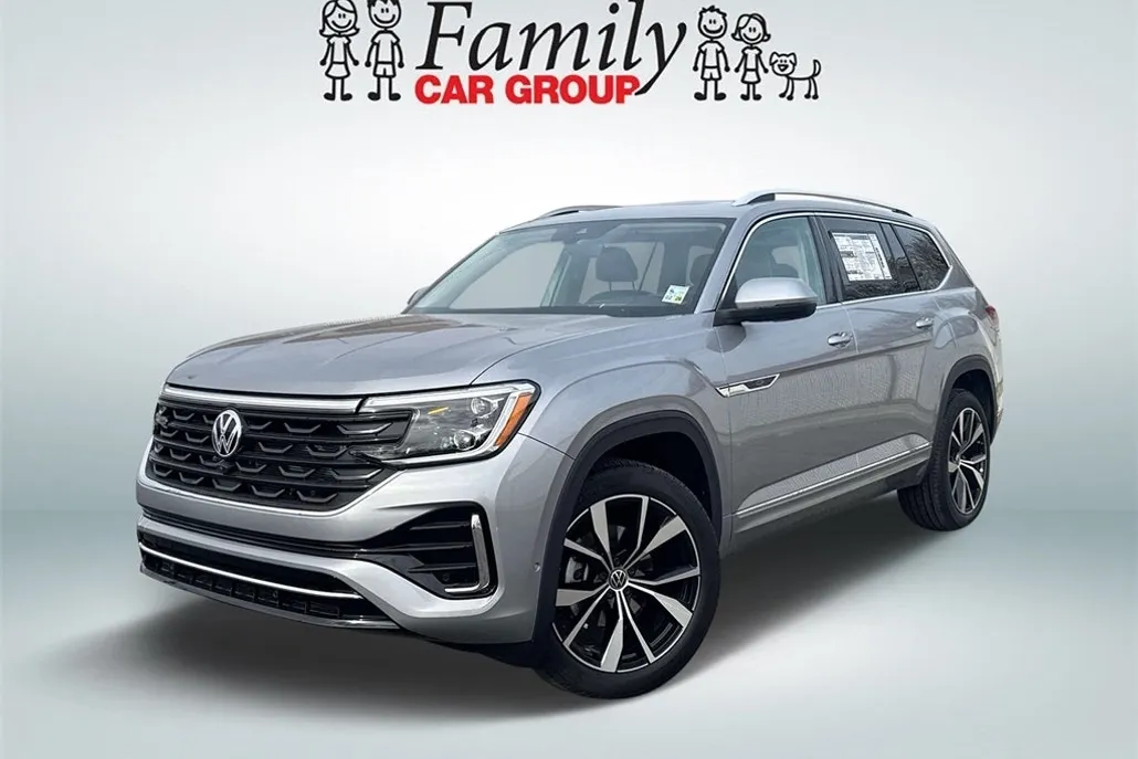 2025 Volkswagen Atlas SEL Premium R-Line photo 1