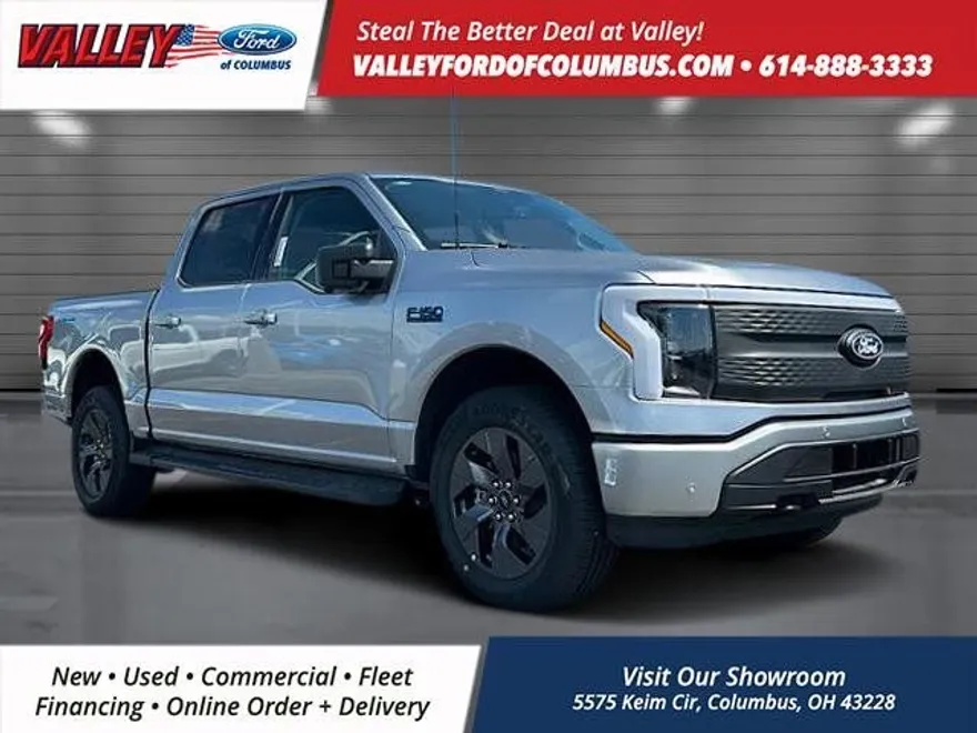 2025 Ford F-150 Lightning photo 1