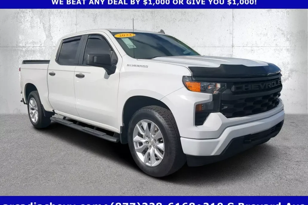 2022 Chevrolet Silverado 1500 Custom photo 1
