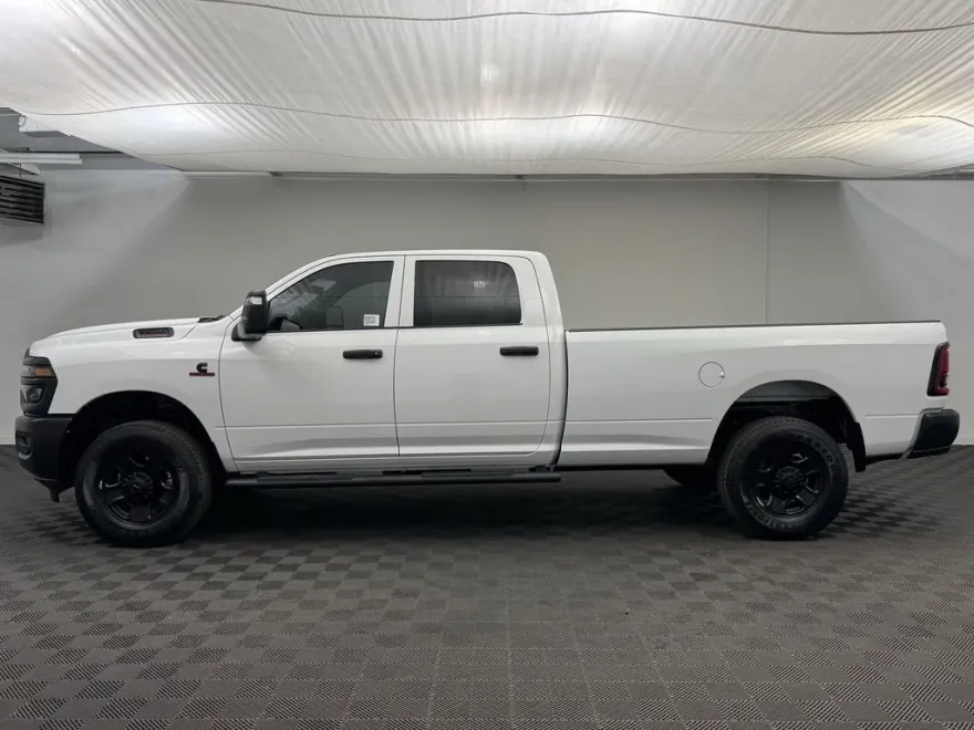 2025 Ram 3500 Tradesman photo 1