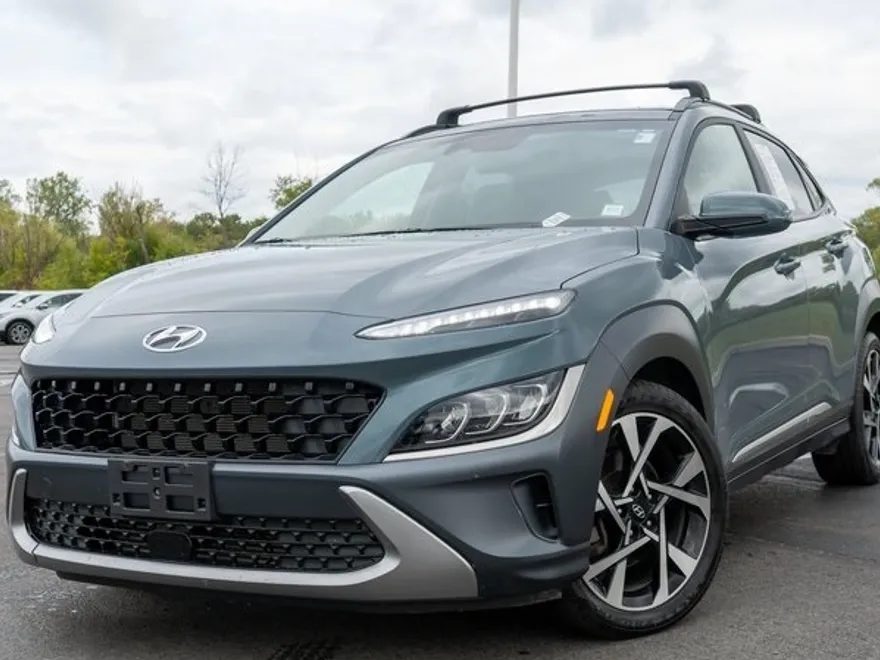 2023 Hyundai Kona Limited photo 1