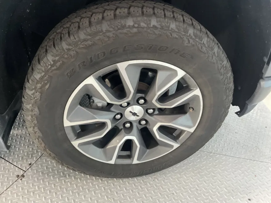 2021 Chevrolet Silverado 1500 RST photo 1