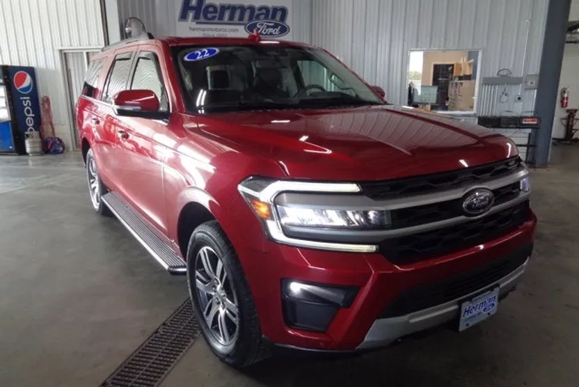 2022 Ford Expedition MAX XLT photo 1