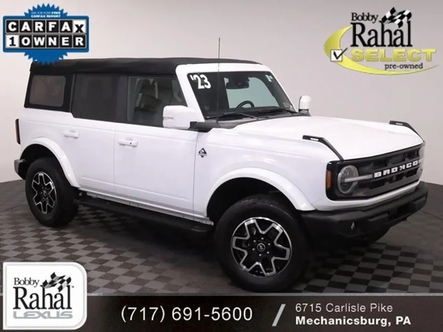 2023 Ford Bronco Outer Banks photo 1