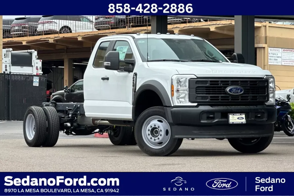 2024 Ford F-450 XL photo 1