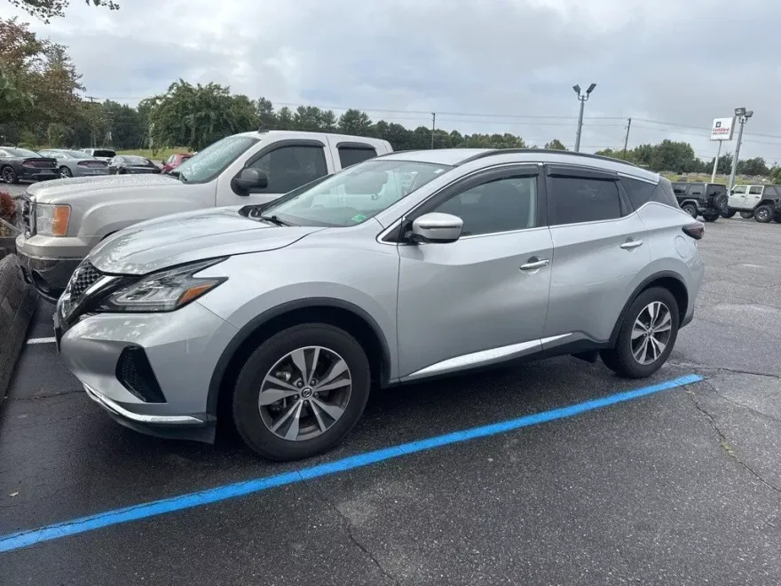 2020 Nissan Murano SV photo 1