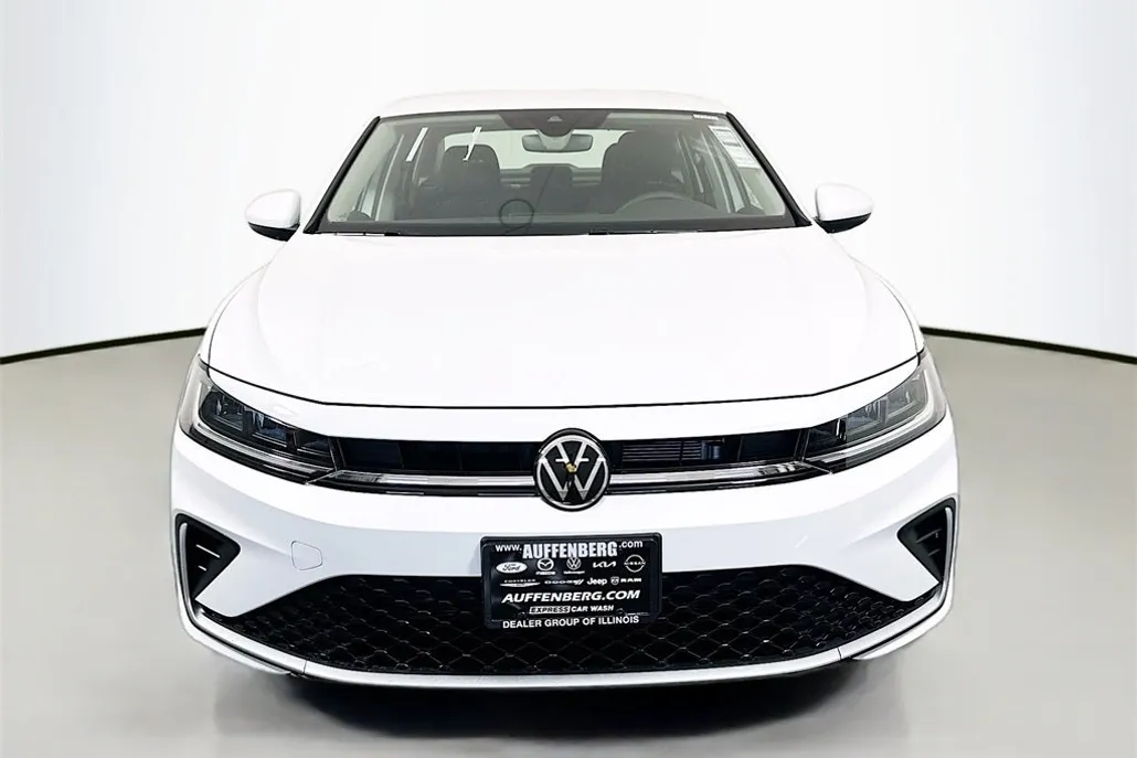 2025 Volkswagen Jetta 1.5T S photo 1