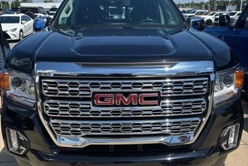 2021 Gmc Canyon Denali photo 1