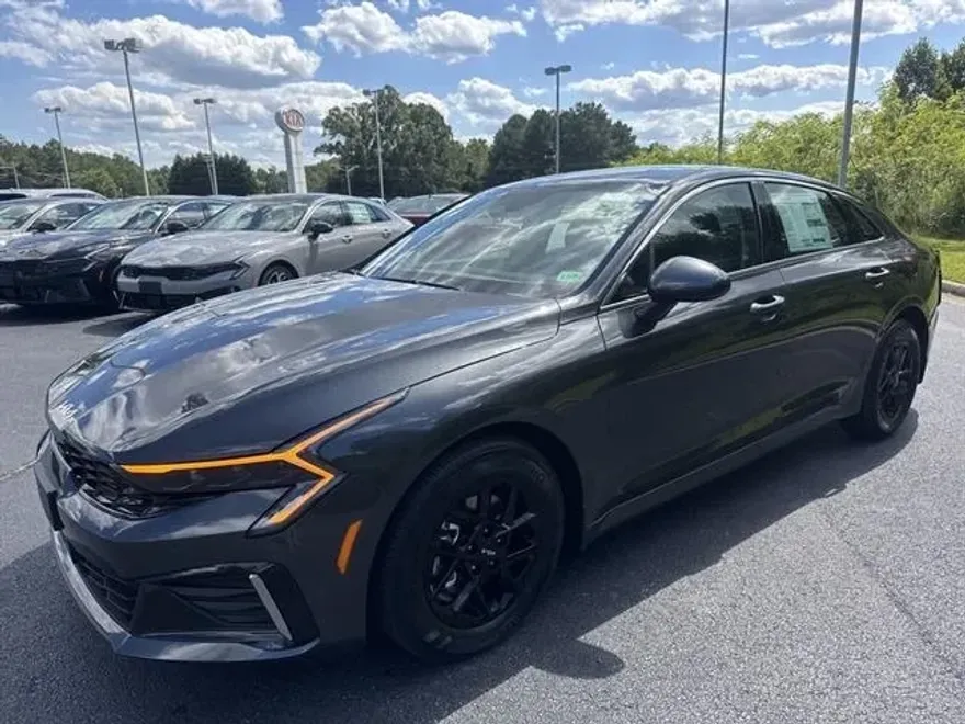 2026 Kia K5 LXS photo 1