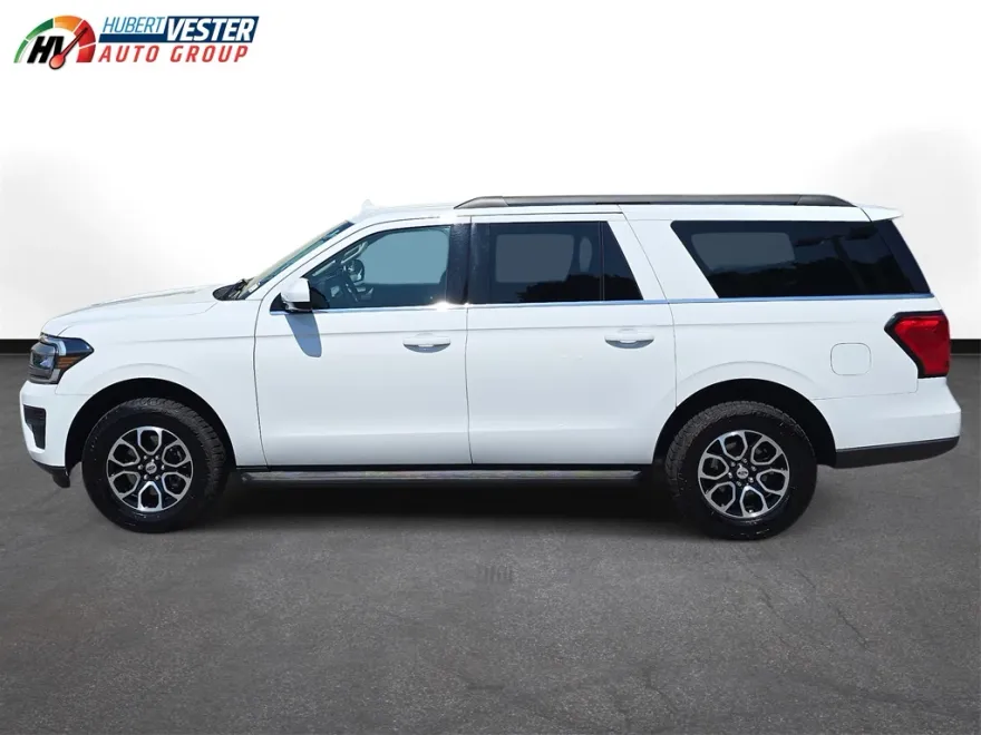 2024 Ford Expedition MAX XLT photo 1