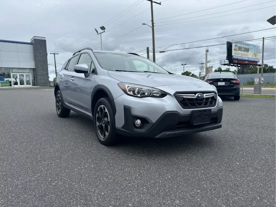 2023 Subaru Crosstrek Premium photo 1