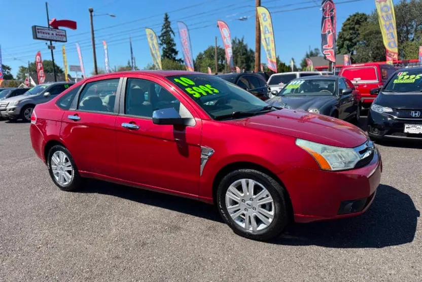 2009 Ford Focus SEL photo 1