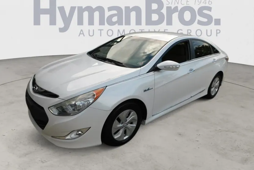 2015 Hyundai Sonata Hybrid photo 1