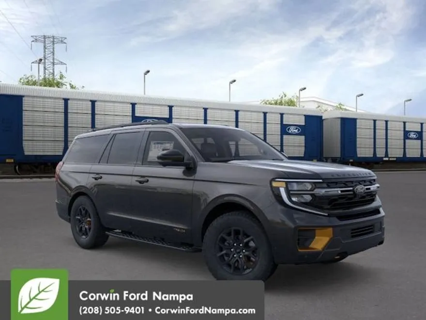 2025 Ford Expedition photo 1