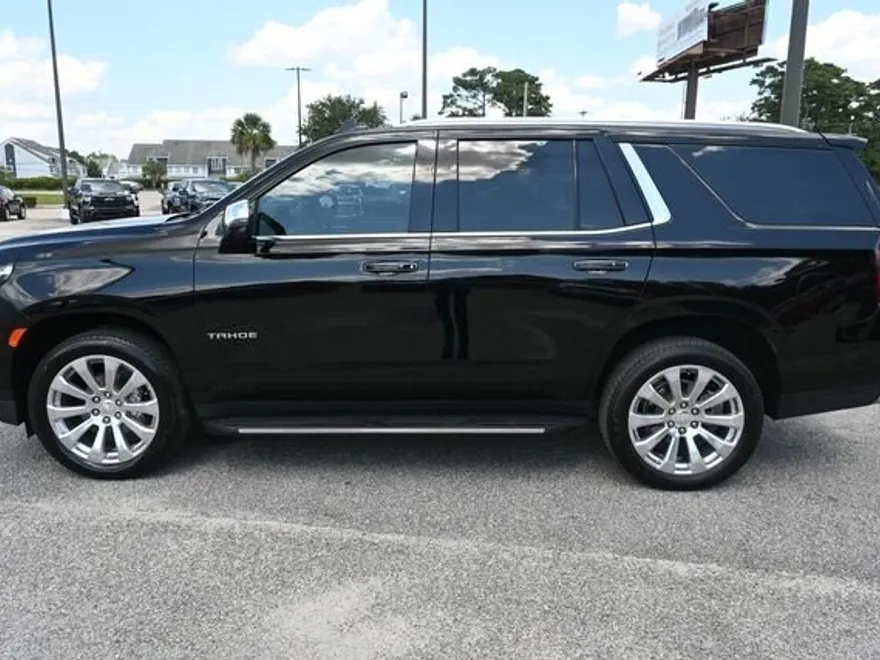 2023 Chevrolet Tahoe Premier photo 1