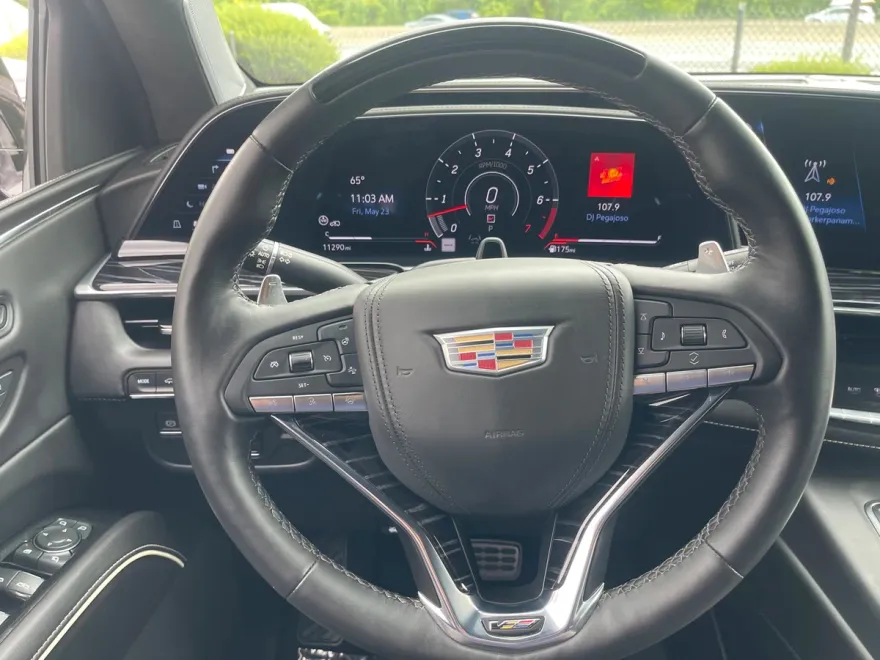2023 Cadillac Escalade V-Series photo 28