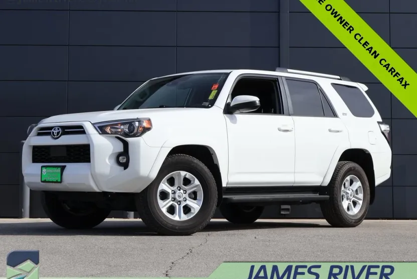 2024 Toyota 4Runner SR5 photo 1