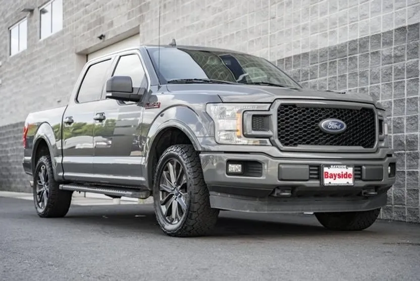 2018 Ford F-150 XLT photo 1