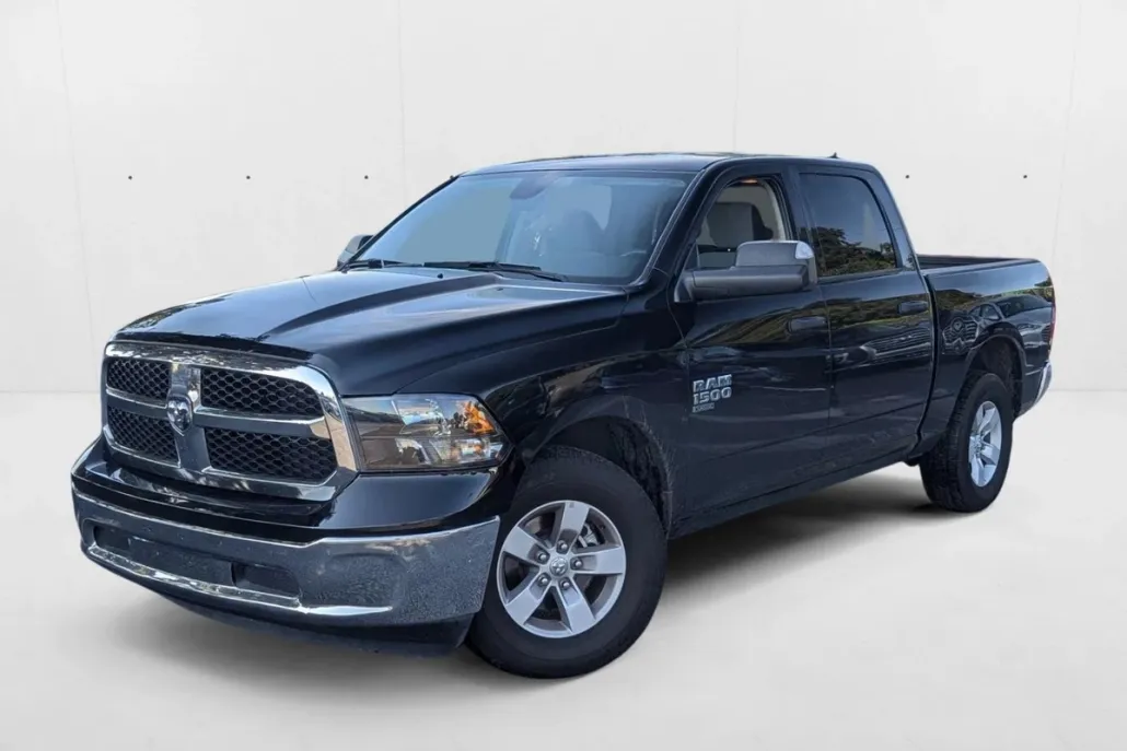 2023 Ram 1500 Classic SLT photo 1