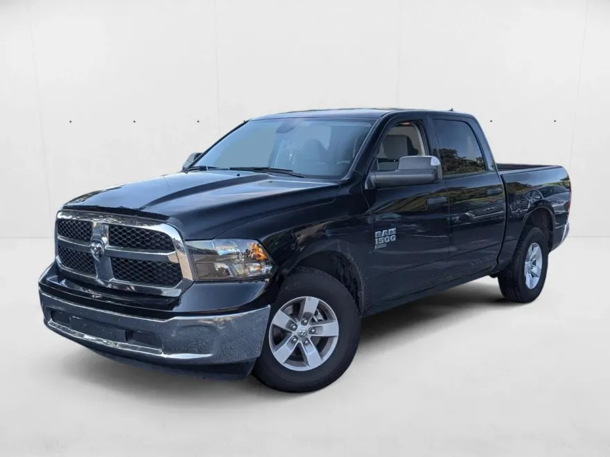 2023 Ram 1500 Classic SLT photo 1