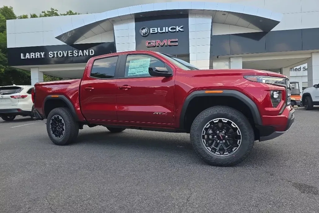2026 Gmc Canyon AT4 photo 1