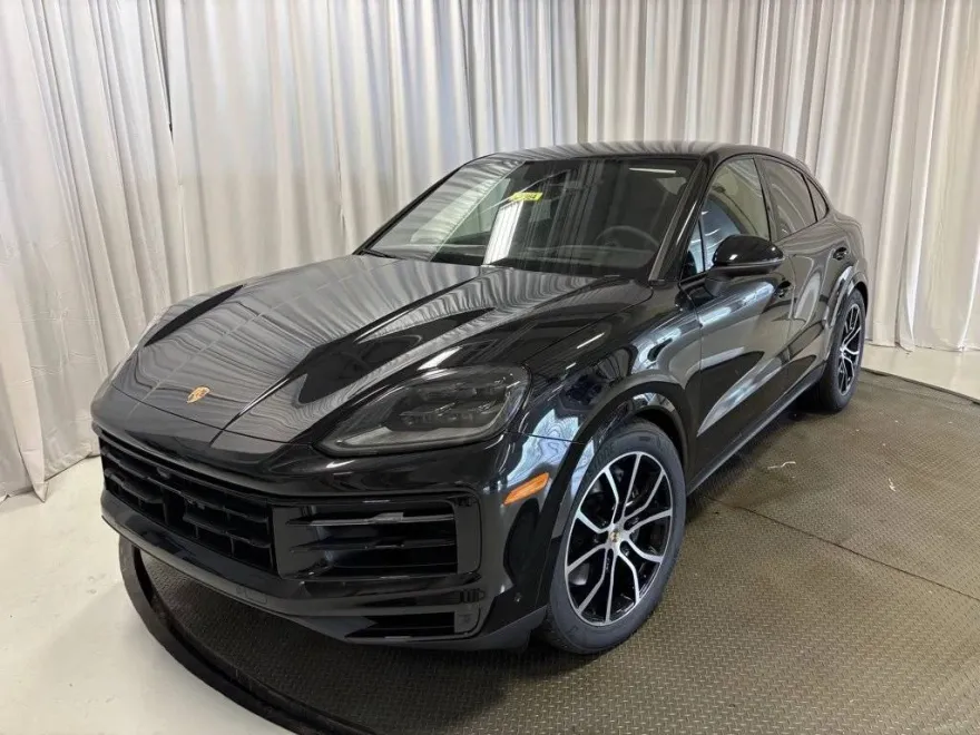 2025 Porsche Cayenne Coupe Base photo 1
