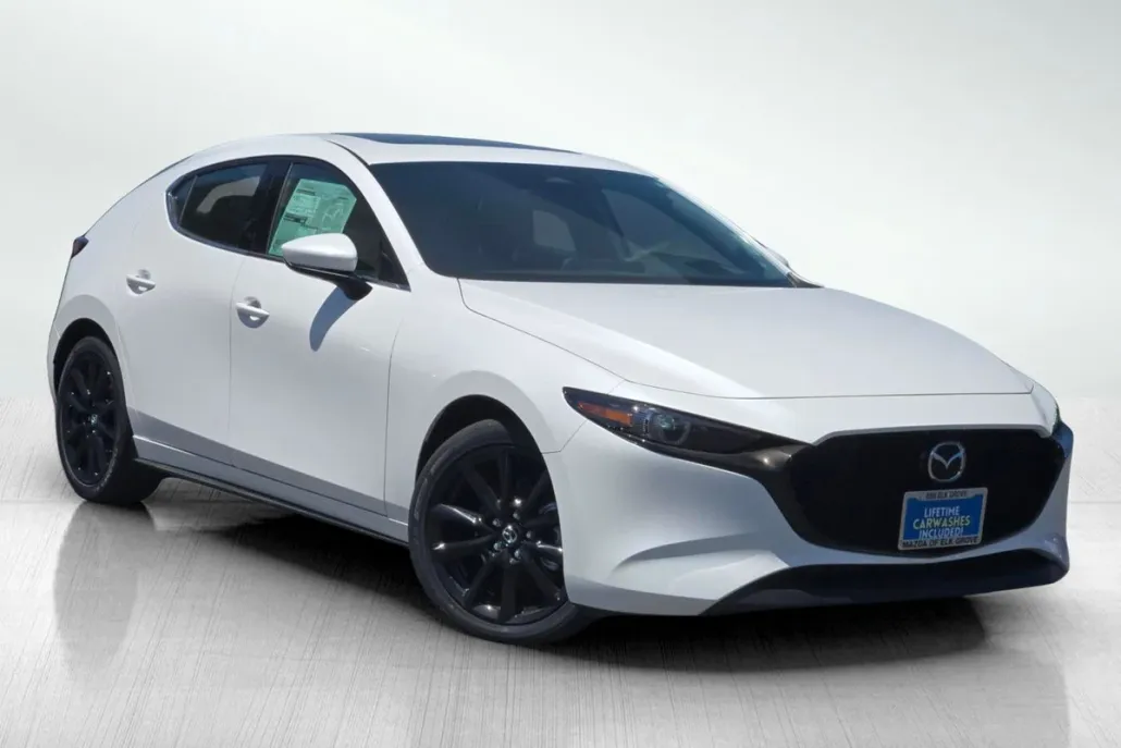 2025 Mazda Mazda3 Hatchback 2.5 s Premium photo 1