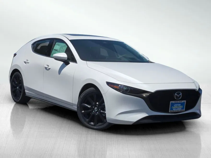 2025 Mazda Mazda3 Hatchback 2.5 s Premium photo 1