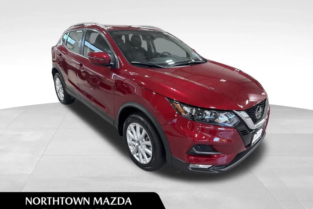 2022 Nissan Rogue Sport SV photo 1