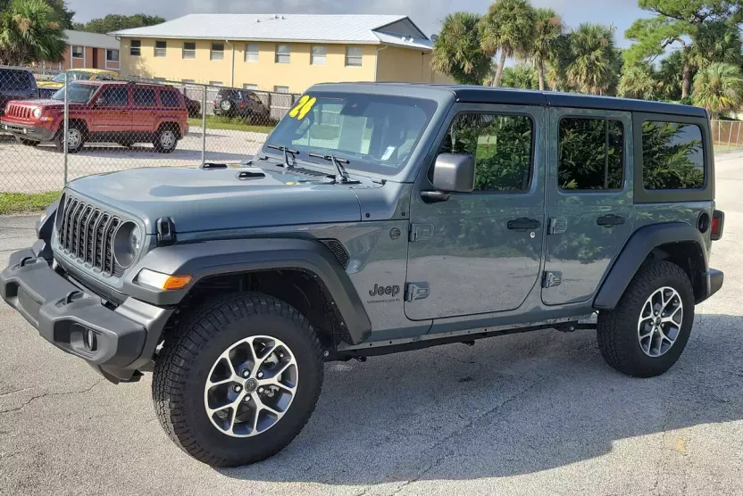 2024 Jeep Wrangler Sport S photo 1
