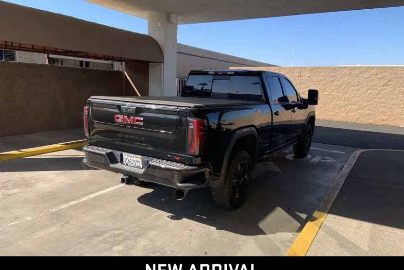2024 Gmc Sierra 2500 HD AT4 photo 1