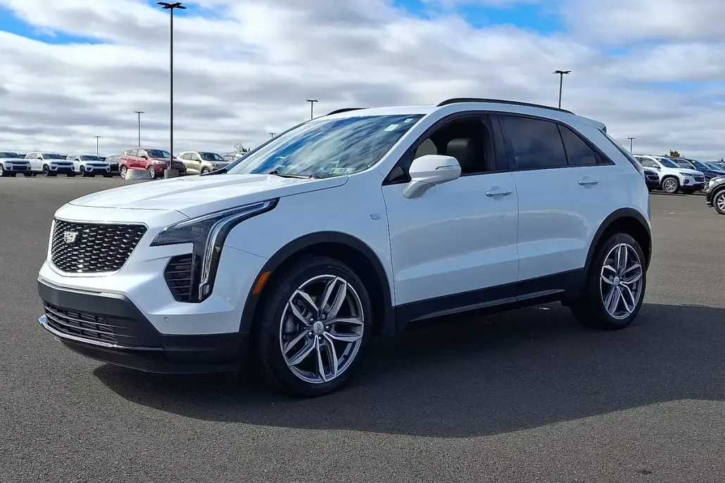 2023 Cadillac XT4 Sport photo 1