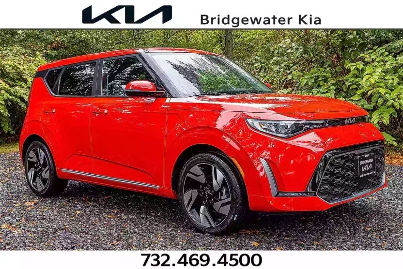 2023 Kia Soul GT-Line photo 1
