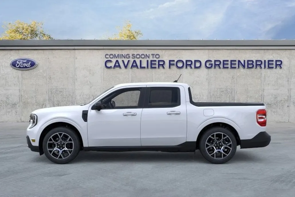 2025 Ford Maverick Lariat photo 1