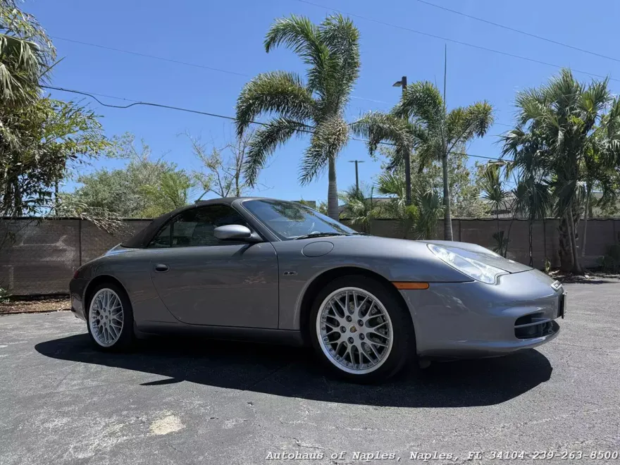 2003 Porsche 911 Cabriolet photo 1