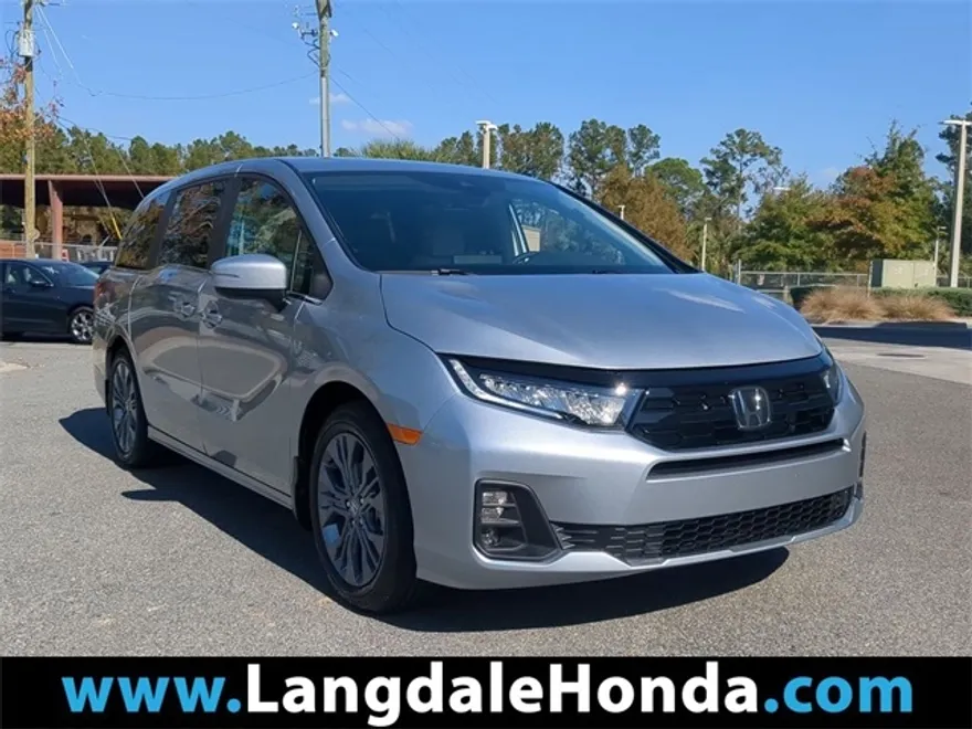 2025 Honda Odyssey Touring photo 1